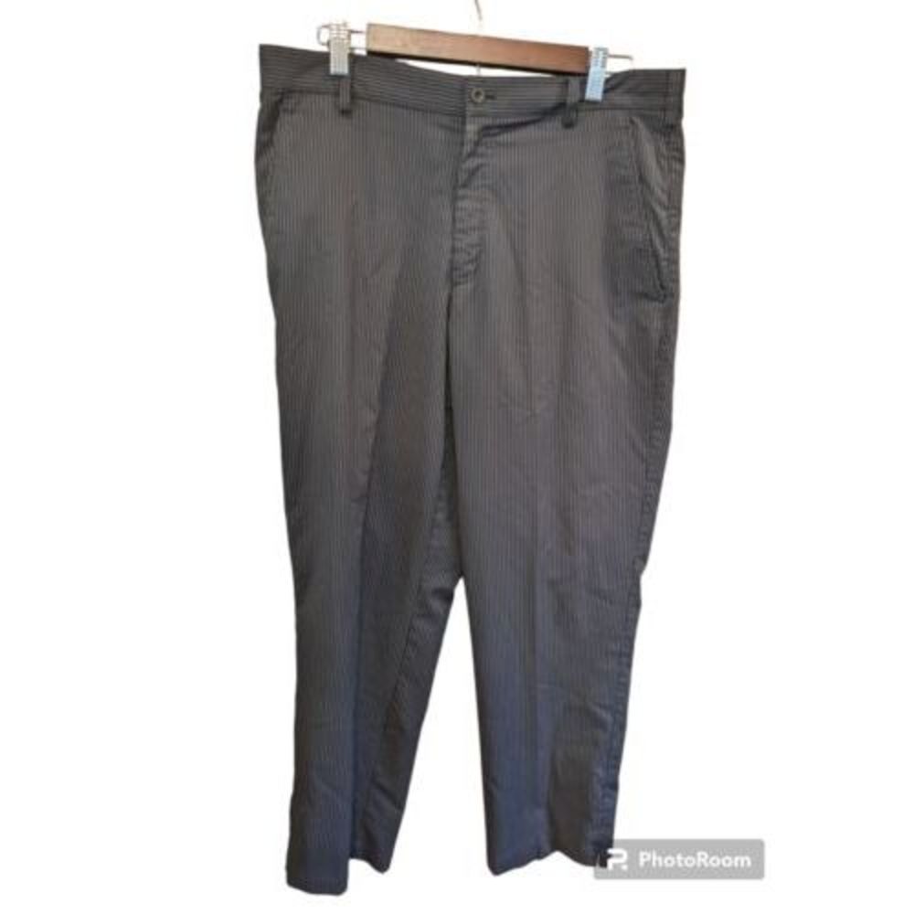 Nike Golf  Men’s Pants Dry fit  Black Striped 34x32  Lightweight‎ Wicking